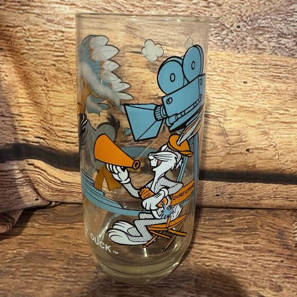 Vintage 1979 Pepsi Looney Tunes Glass Collector Series Daffy Duck Bugs Bunny Sam - Picture 2 of 6